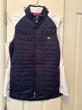 Masters Magnolia White and Navy Quilted Tech Vest